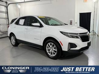 Used 2023 Chevrolet Equinox LT image 1
