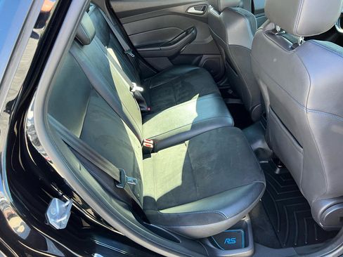 Used 2017 Ford Focus RS image 12