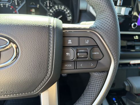 New 2026 Toyota Tundra SR5 AWD/4WD image 30