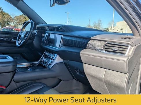 Used 2024 GMC Yukon XL Denali image 35