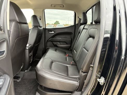 Used 2019 Chevrolet Colorado ZR2 w/ Colorado ZR2 Bison Edition AWD/4WD image 28