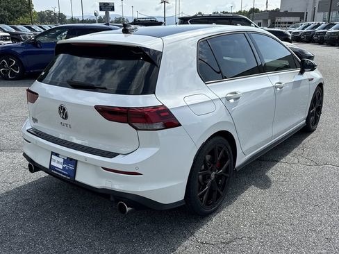 Used 2024 Volkswagen GTI SE FWD image 7