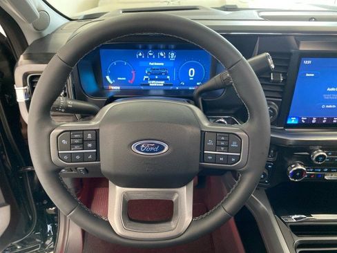 New 2026 Ford F250 Lariat w/ Black Appearance Package AWD/4WD image 23