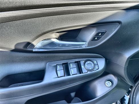 New 2026 Buick Envista Avenir image 22