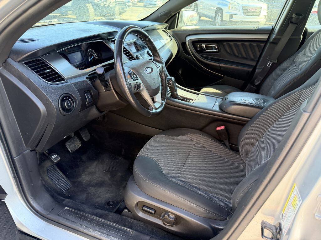 Used 2013 Ford Taurus SEL FWD image 8