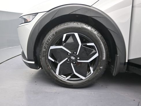 Used 2024 Hyundai Ioniq 5 SEL RWD image 13