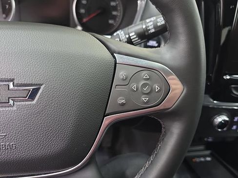 Used 2023 Chevrolet Traverse RS AWD/4WD image 18