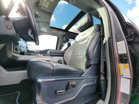 Used 2023 Ford F150 Limited image 15