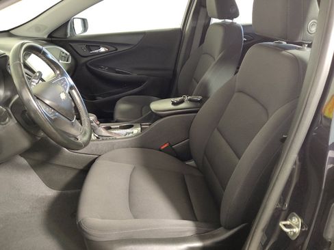 Used 2023 Chevrolet Malibu RS FWD image 17