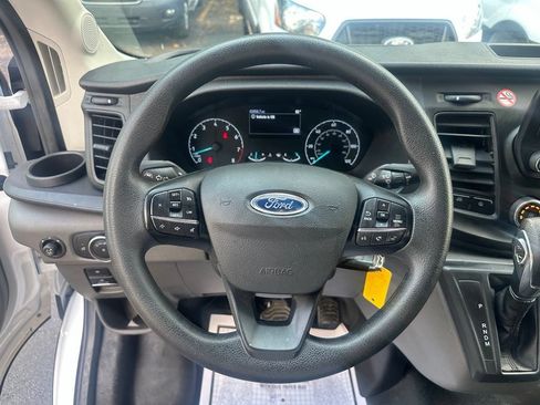 Used 2025 Ford Transit 250 148 High Roof AWD image 15