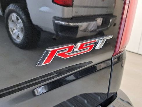 Used 2019 Chevrolet Silverado 1500 RST image 27