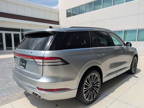 Certified 2024 Lincoln Aviator Black Label w/ Dynamic Handling Package AWD/4WD image 6