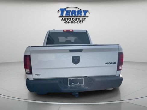 Used 2024 RAM 1500 Warlock AWD/4WD image 6