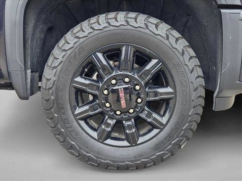 Used 2025 GMC Sierra 2500 AT4 w/ AT4 Premium Plus Package AWD/4WD image 23