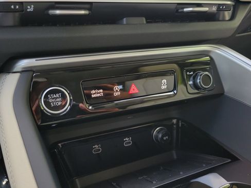 New 2026 Audi Q5 Premium image 26