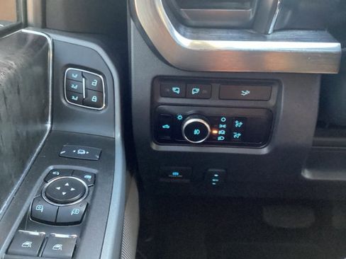 Used 2024 Ford F250 Lariat image 22