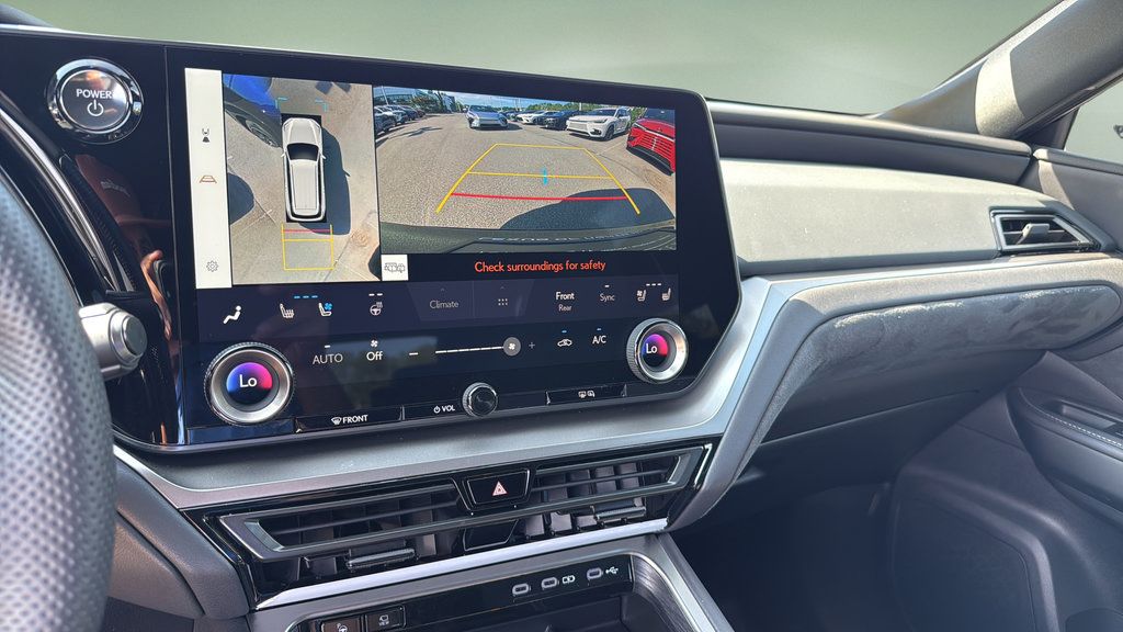 Certified 2026 Lexus TX 500h AWD w/ Technology Package image 37