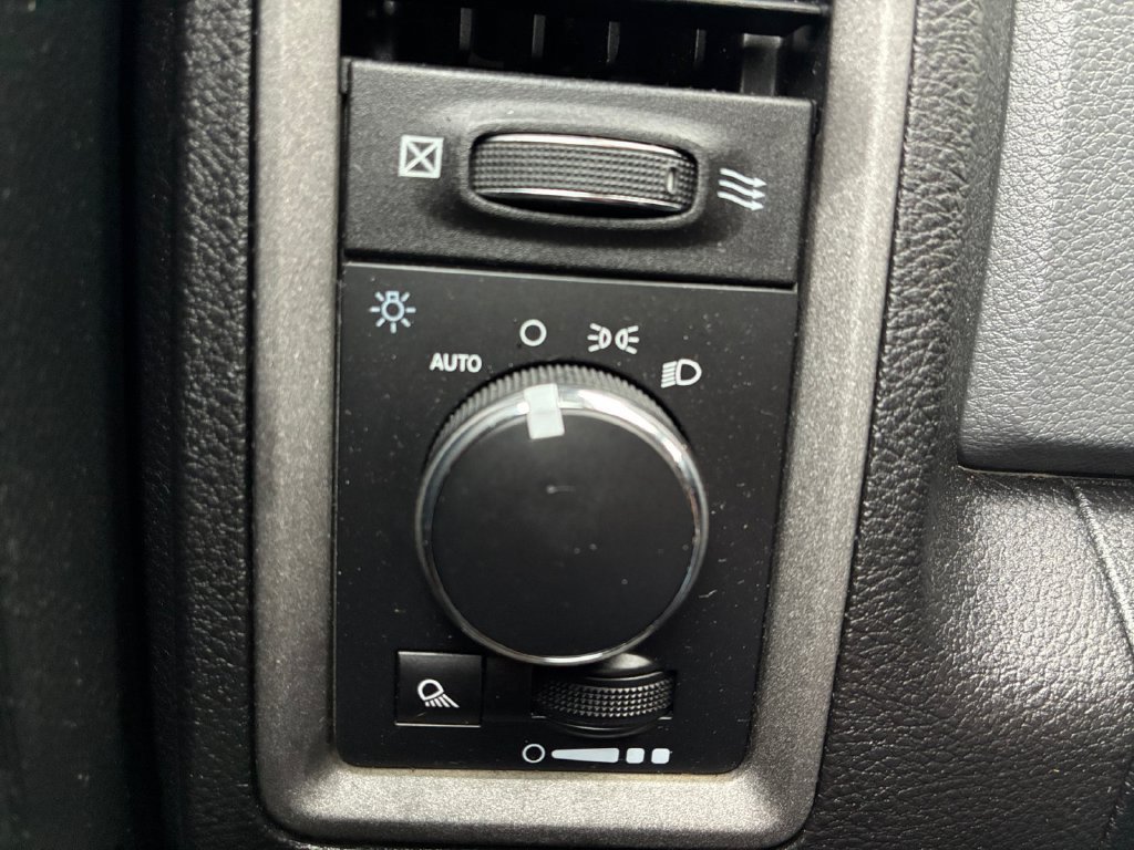 Used 2018 RAM 1500 Tradesman w/ Popular Equipment Group RWD image 5