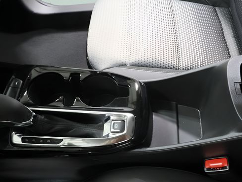 New 2026 Chevrolet Trax LT w/ Driver Confidence Package FWD image 18