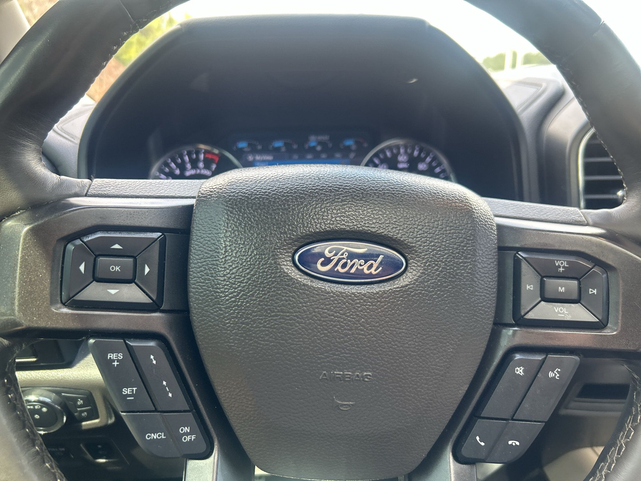 Used 2021 Ford Expedition Limited RWD image 18