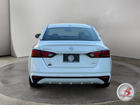 Used 2022 Nissan Altima 2.5 SV AWD/4WD image 6