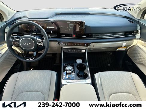New 2026 Kia Carnival EX image 16