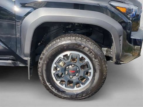 Used 2024 Toyota Tacoma TRD Off-Road w/ TRD Off Road Upgrade Package image 25
