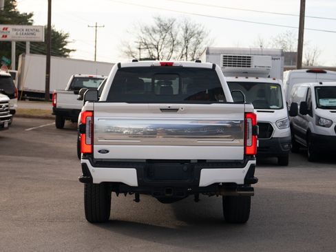 Used 2024 Ford F350 Platinum image 9
