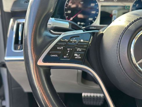 Used 2023 Mercedes-Benz S 580 4MATIC Sedan w/ AMG Line image 23