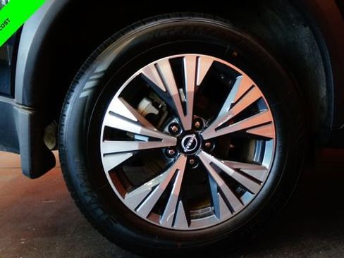 Certified 2023 Nissan Rogue SV AWD/4WD image 84