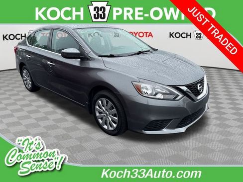 Used 2017 Nissan Sentra S FWD image 1