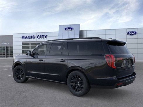 New 2026 Ford Expedition Max Platinum w/ Stealth Appearance Package image 4
