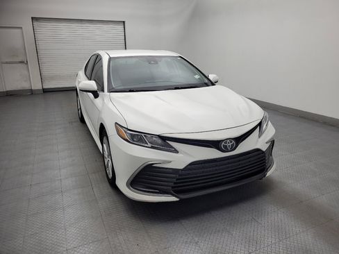 Used 2023 Toyota Camry LE AWD/4WD image 14
