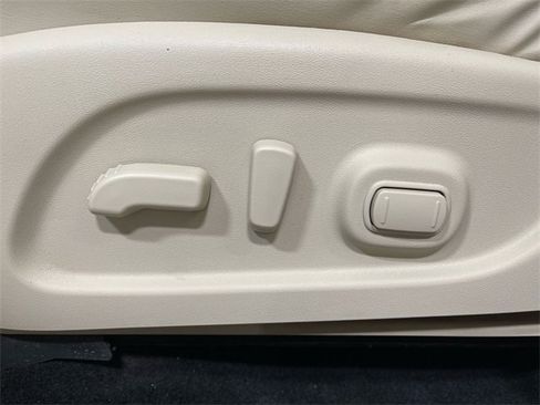 Used 2019 Nissan Murano Platinum image 12