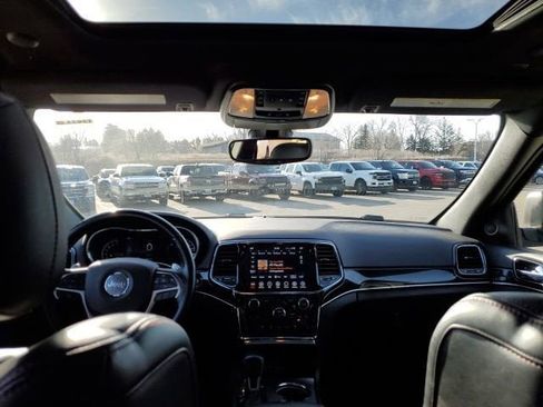 Used 2021 Jeep Grand Cherokee Trailhawk w/ Trailhawk Luxury Group image 22