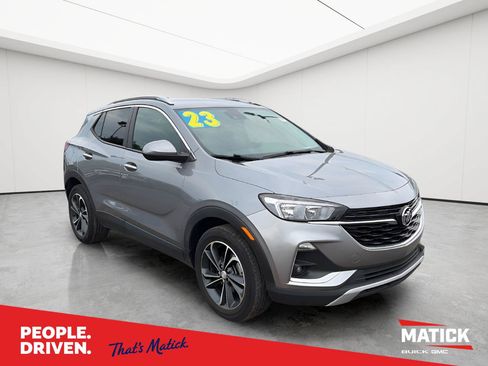 Used 2023 Buick Encore GX Select w/ Safety Package II FWD image 1