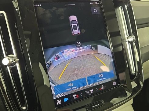 Certified 2023 Volvo XC40 B5 Plus w/ Driver Assist Package image 21