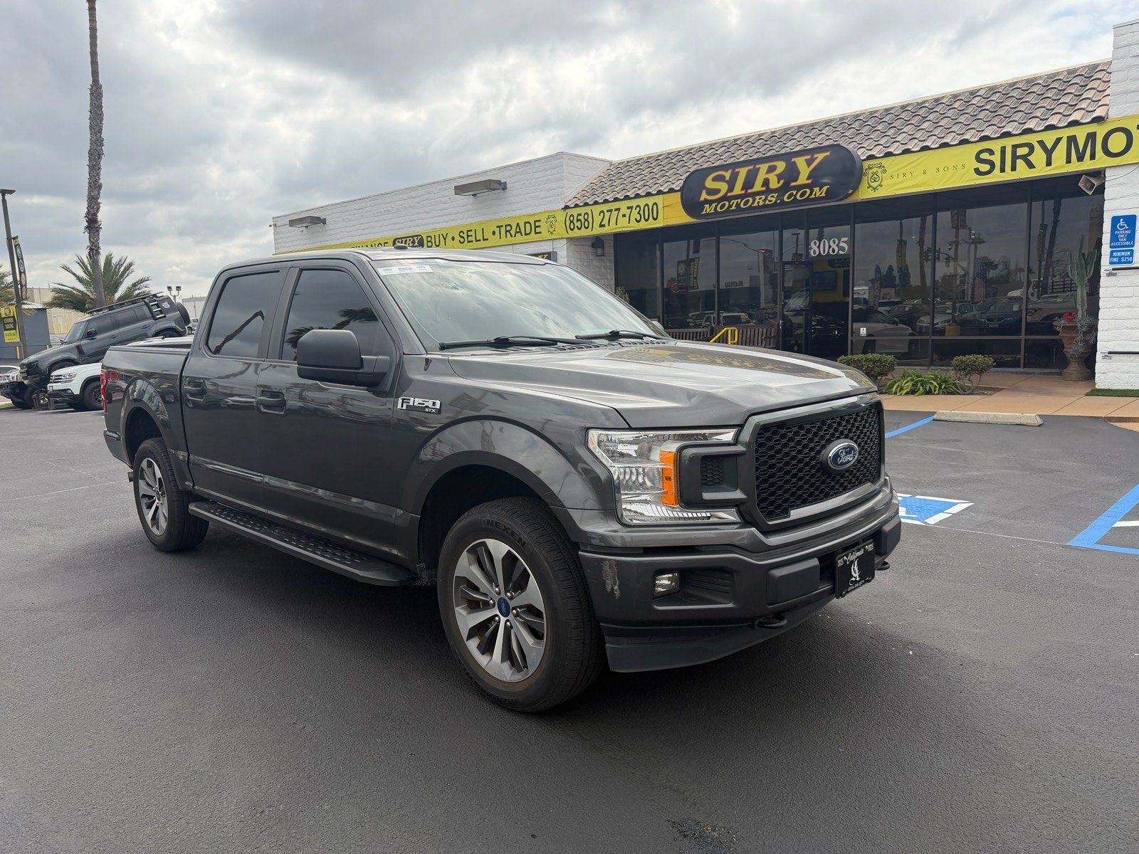 Used 2019 Ford F150 XL w/ Equipment Group 101A Mid AWD/4WD image 1