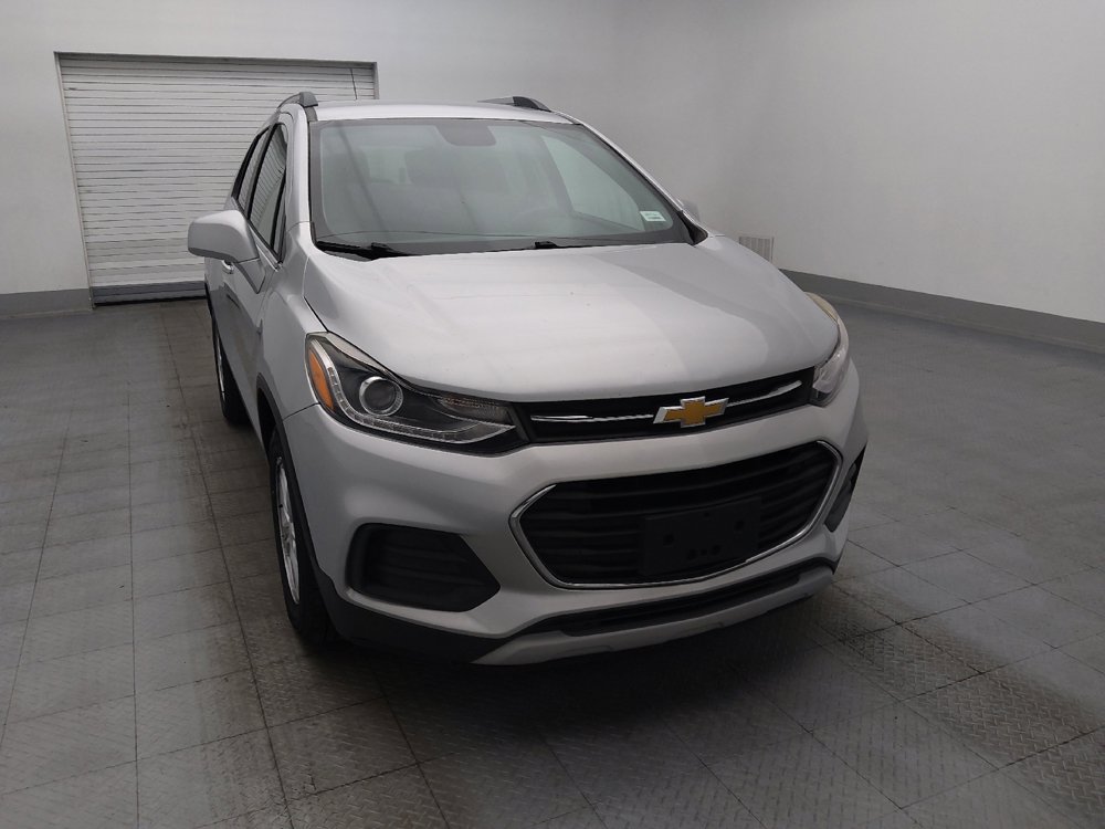 Used 2020 Chevrolet Trax LT FWD image 14