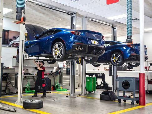 Used 2026 Porsche 911 Targa 4 GTS image 11