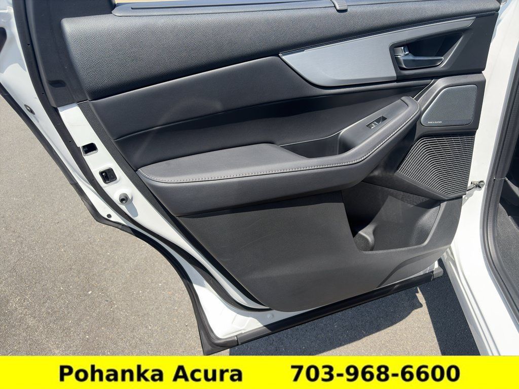 Certified 2026 Acura MDX w/ Technology Package AWD/4WD image 25