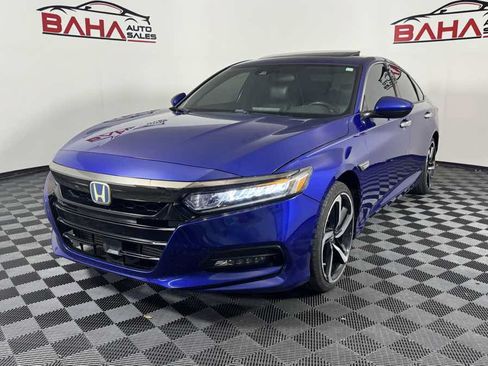 Used 2019 Honda Accord Sport image 2