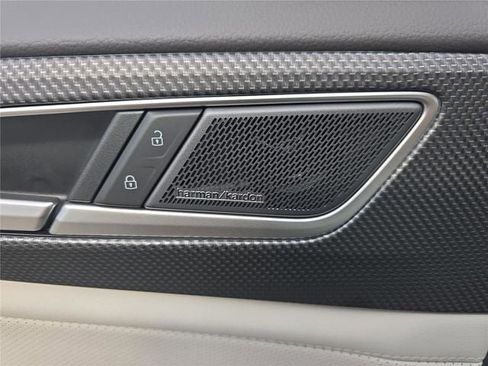 New 2026 Volkswagen Atlas Cross Sport SEL Premium R-Line image 14