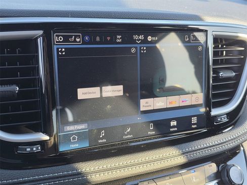 New 2026 Chrysler Pacifica Select image 16