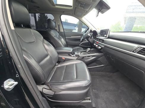 Used 2020 Kia Telluride S w/ S 8 Passenger Seating Package AWD/4WD image 11