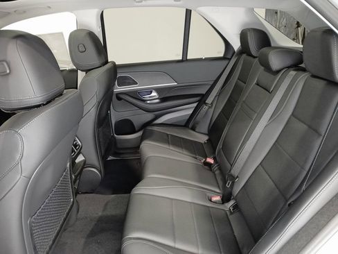 Used 2026 Mercedes-Benz GLE 350 4MATIC image 11
