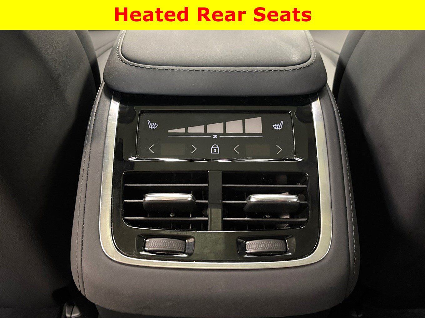 Used 2026 Volvo XC90 B6 Plus AWD/4WD image 36