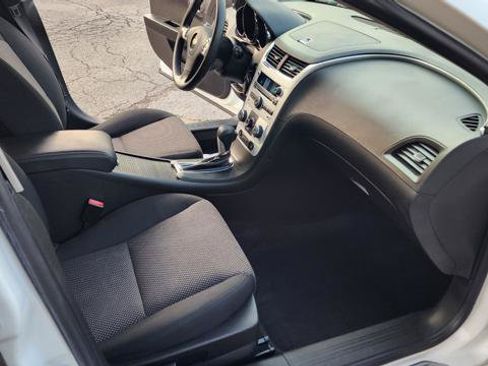Used 2012 Chevrolet Malibu LT FWD image 13