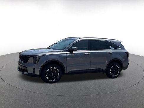 Used 2024 Kia Sorento S AWD/4WD image 8