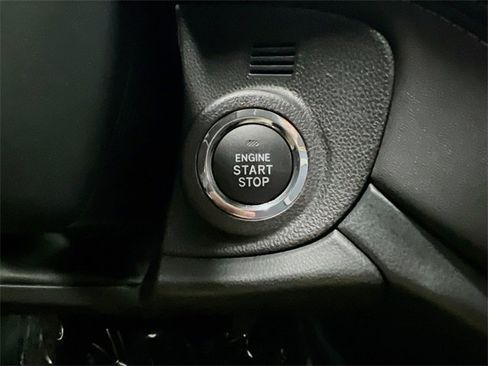 Used 2025 Subaru Outback Touring XT image 20